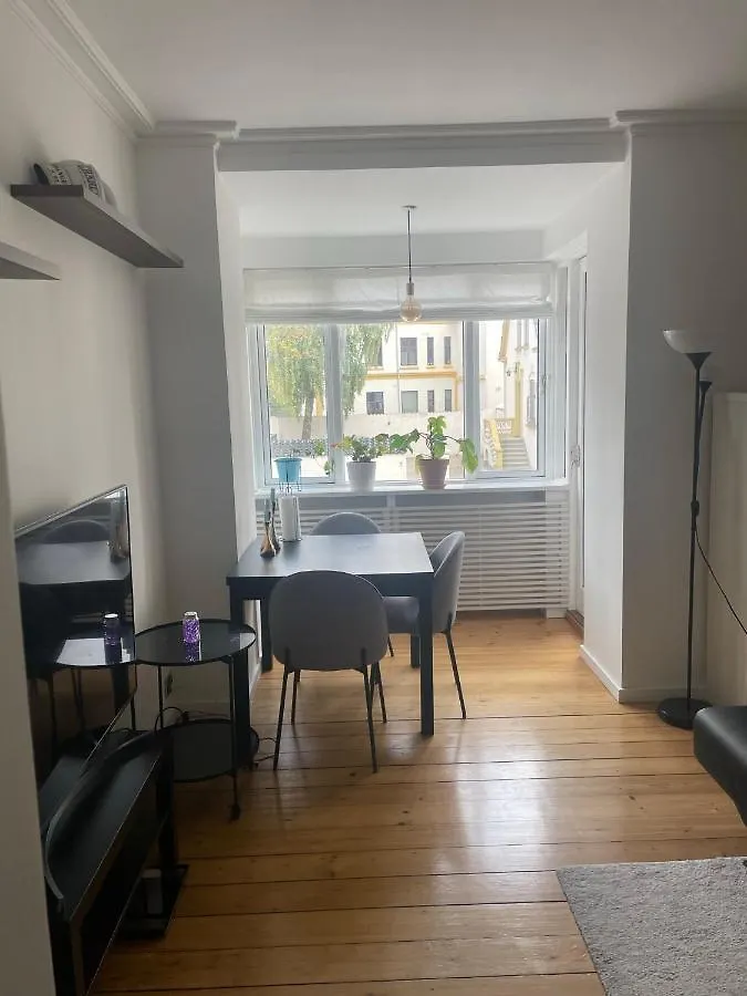 منزل للإقامة كوبنهاجن Private Spacious Room In Shared Apartment, Amager